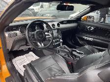 2019 Ford Mustang EcoBoost, Convertible, Camera, Navi, Leather, - Photo 9