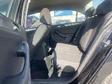 2016 Volkswagen Jetta Trendline, Cruise Control, Bluetooth, Came - Photo 9