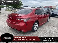 2021 TOYOTA Camry SE, AWD, Leather, Camera, Lane Assist, Adaptiv - Photo 4