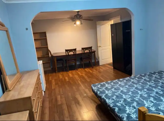 Room Available Near Sheridan