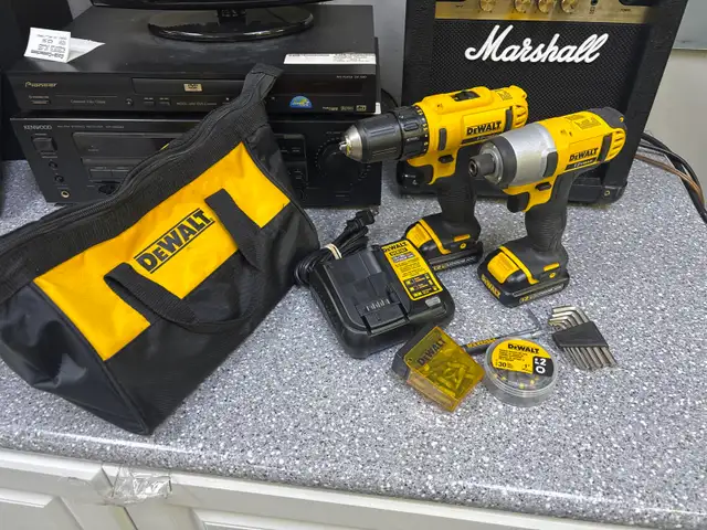 Dewalt 13V Drill/Impact Kit With 2X Batts Charger Bag