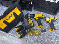 Dewalt 13V Drill/Impact Kit With 2X Batts Charger Bag - Photo 2