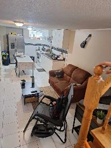Basement 4 Rent with a Seperate Entrance and Parking - Photo 10