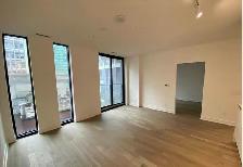 YONGE RICH 1-bedroom Den for rent $2,500 /month Hydro - Photo 5
