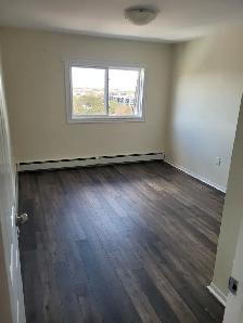Balcony & Dishwasher - 15 Borden St Unit 20 - Nov 1 - Heat Incl! - Photo 4