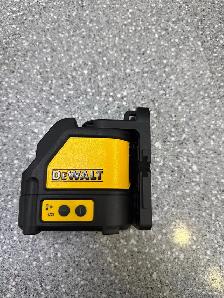 DeWalt DW088CG 2 Line Green Laser Level With Case - Photo 3