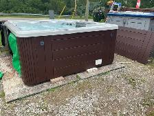 Hot Tub For Sale - Photo 2