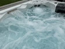 Hot Tub For Sale - Photo 5