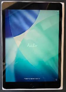 (64GB) Apple iPad 9th Gen w/box