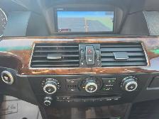 2010 BMW 5 Series - Photo 13