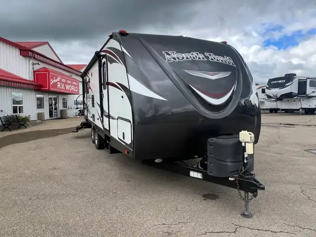 Rear Living – Lightweight & Spacious! ️