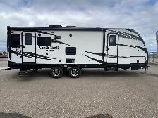 Rear Living – Lightweight & Spacious! ️ - Photo 2