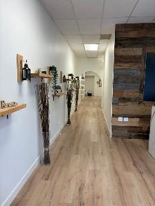✨ OPPORTUNITÉ RARE À BLAINVILLE – LOCAL PROFESSIONNEL ✨ - Photo 8