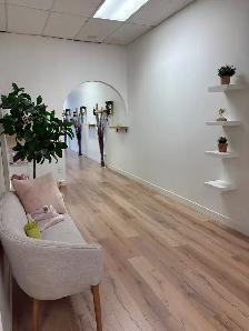✨ OPPORTUNITÉ RARE À BLAINVILLE – LOCAL PROFESSIONNEL ✨ - Photo 10