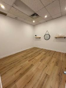 ✨ OPPORTUNITÉ RARE À BLAINVILLE – LOCAL PROFESSIONNEL ✨ - Photo 13