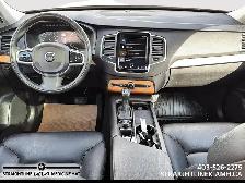 2022 Volvo XC90 Momentum 7 Passenger, Luxury interior and comfor - Photo 10