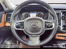 2022 Volvo XC90 Momentum 7 Passenger, Luxury interior and comfor - Photo 12