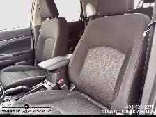 2021 Mitsubishi RVR SE 4x4, heated seats, bluetooth connection, - Photo 9