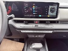 2027 Kia Seltos LX AWD Fully Redesigned, New Iceberg Green & AWD - Photo 14