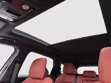 2026 Kia Sportage EX Premium AWD, Panoramic Sunroof & Heated/Coo - Photo 17