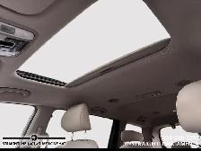2020 Kia Sedona SX 3rd row seating, advanced safety features, he - Photo 17