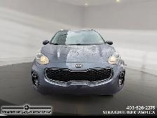 2018 Kia Sportage LX low kms, heated seats, all wheel drive comf - Photo 2