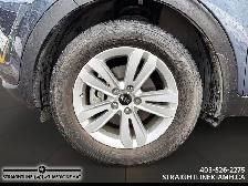 2018 Kia Sportage LX low kms, heated seats, all wheel drive comf - Photo 7