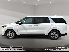 2022 Kia Carnival LX One Owner, Remote Start, 3rd Row Seating, A - Photo 5
