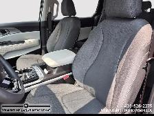 2022 Kia Carnival LX One Owner, Remote Start, 3rd Row Seating, A - Photo 9