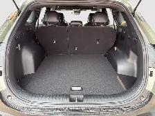 2026 Kia Sportage X-Line AWD capability, heated seats, premium c - Photo 6
