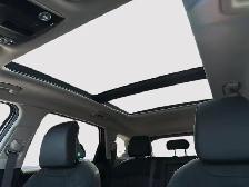 2026 Kia Sportage HEV EX Premium Luxury, Efficiency & Advanced T - Photo 17
