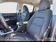2021 Chevrolet Colorado 4WD LT One Owner, Clean Carfax, 4x4 & Lo - Photo 8