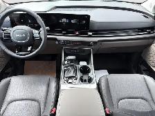 2026 Kia Carnival EX built for families, 8 passenger seating, ad - Photo 10