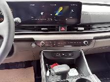 2026 Kia Carnival EX built for families, 8 passenger seating, ad - Photo 14