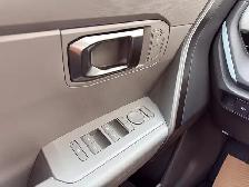 2027 Kia Seltos LX FWD Iceberg Green, Heated Front Seats, Smart - Photo 11