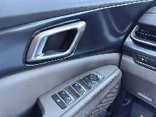 2027 Kia Carnival LX Family focused, spacious cargo, stylish des - Photo 11