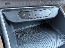 2027 Kia Carnival LX Family focused, spacious cargo, stylish des - Photo 16