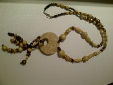 BEAU COLLIER NEUF UNIQUE BEIGE, BRUN OR DE 18'DE HAUT: $5.00 - Photo 3