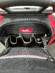MILWAUKEE 15" STRUCTURED TOOL BAG 48-22-8316 - Photo 3