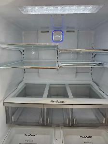 LG REFRIGERATOR 36' - Photo 3
