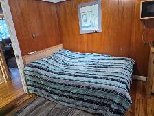 Efficiency room for rent - Photo 6
