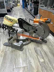 Ridgid R4210 Dual Bevel Sliding Compound Mitre Saw