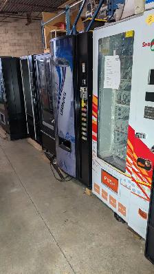 Combo Vending Machines - Photo 2