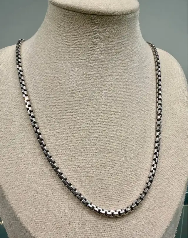 14karat White Gold 4mm Round Box Chain