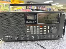 Grundig Satellite 800 Millennium Shortwave Radio