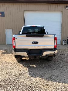 2019 Ford F-250 XLT FX4 6.2L - Photo 10