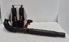 (N9749070) Stihl BR600 Gas Leaf Blower