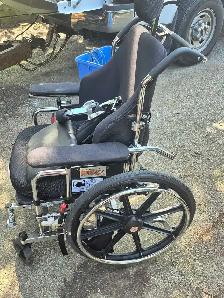 wheel chair - Photo 3