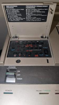 SONY BETAMAX VCR - Photo 4