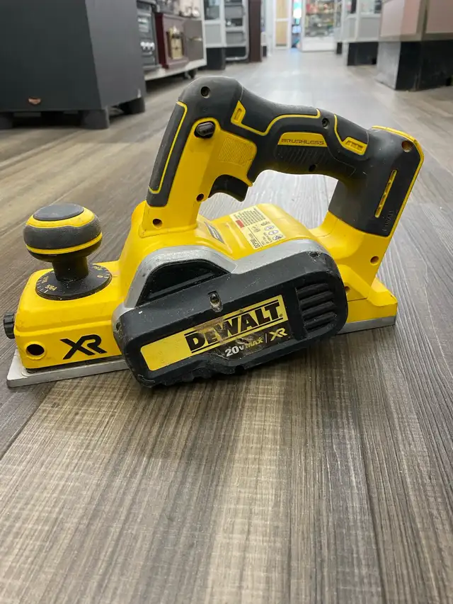 Dewalt DCP580 Planer